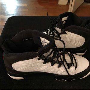 Air Jordan 9 retro bg